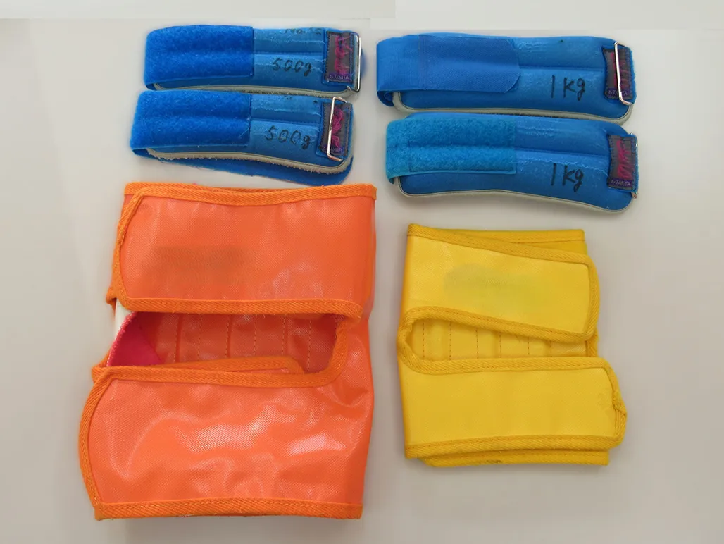 手首足首おもり（動きにくさ）