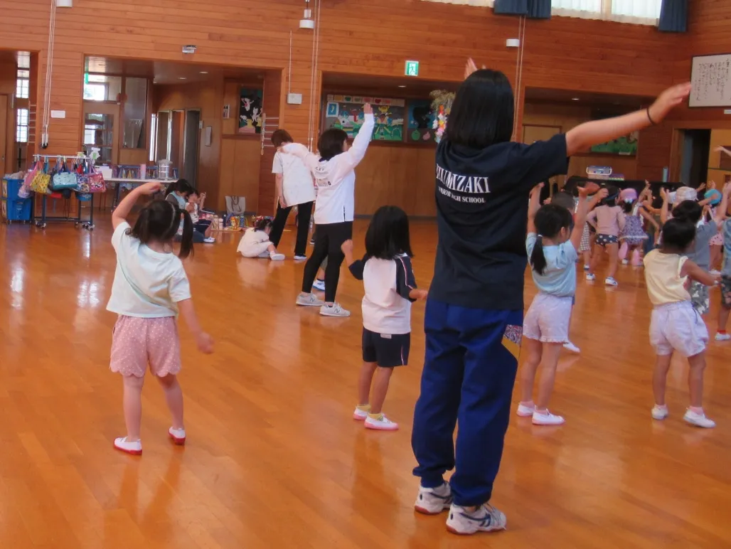 サマーボランティア 幼稚園