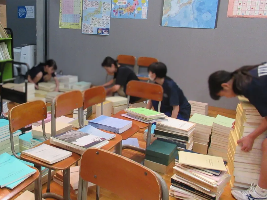 サマーボランティア 図書館